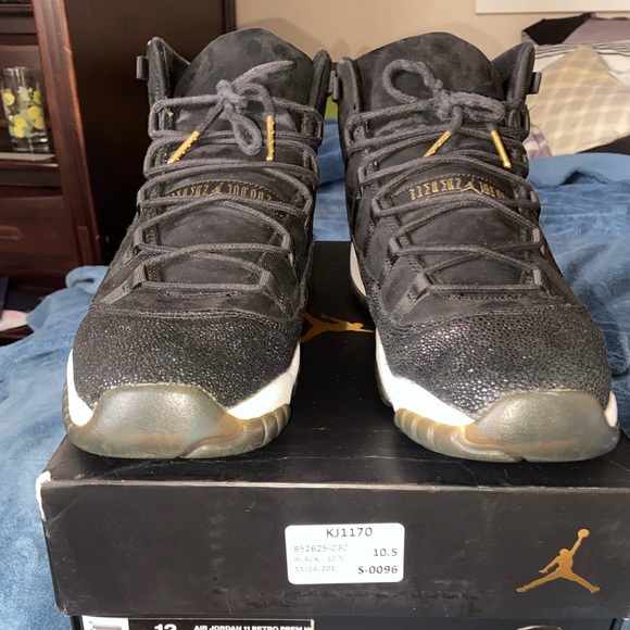 Air Jordan 11 Heiress. Size 10.5 M 12 W. Good condition comes with original box. - Picture 4 of 9